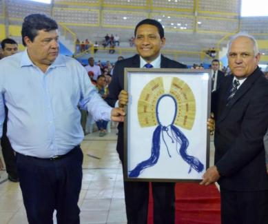 Deputado Edval Gaia participa da entrega de títulos de propriedades em Palmeira