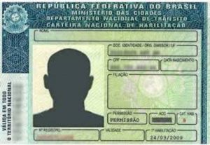 STJ autoriza suspensão da carteira de motorista de devedores