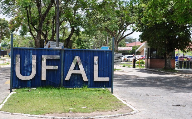 Ufal abre inscrições para cursos de línguas estrangeiras
