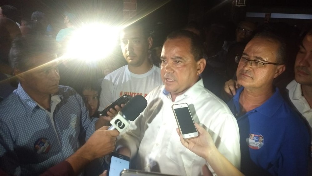 Carlesse e Vicentinho vão disputar o governo do Tocantins no segundo turno