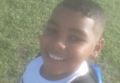 Família de garoto com leucemia pedem a ajuda de doadores