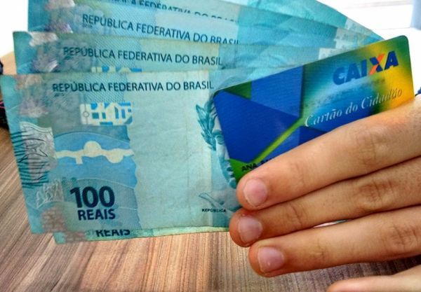 Mais de 13 mil alagoanos ainda não sacaram o abono de 2016