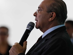 ‘Quem paga a conta sempre é o cidadão’, diz Padilha