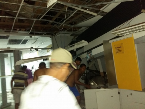 Criminosos explodem  terminais eletrônicos do Banco do Brasil em Coruripe