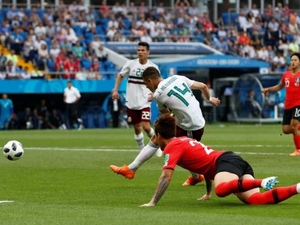 México vence a Coreia do Sul e se aproxima da classificação