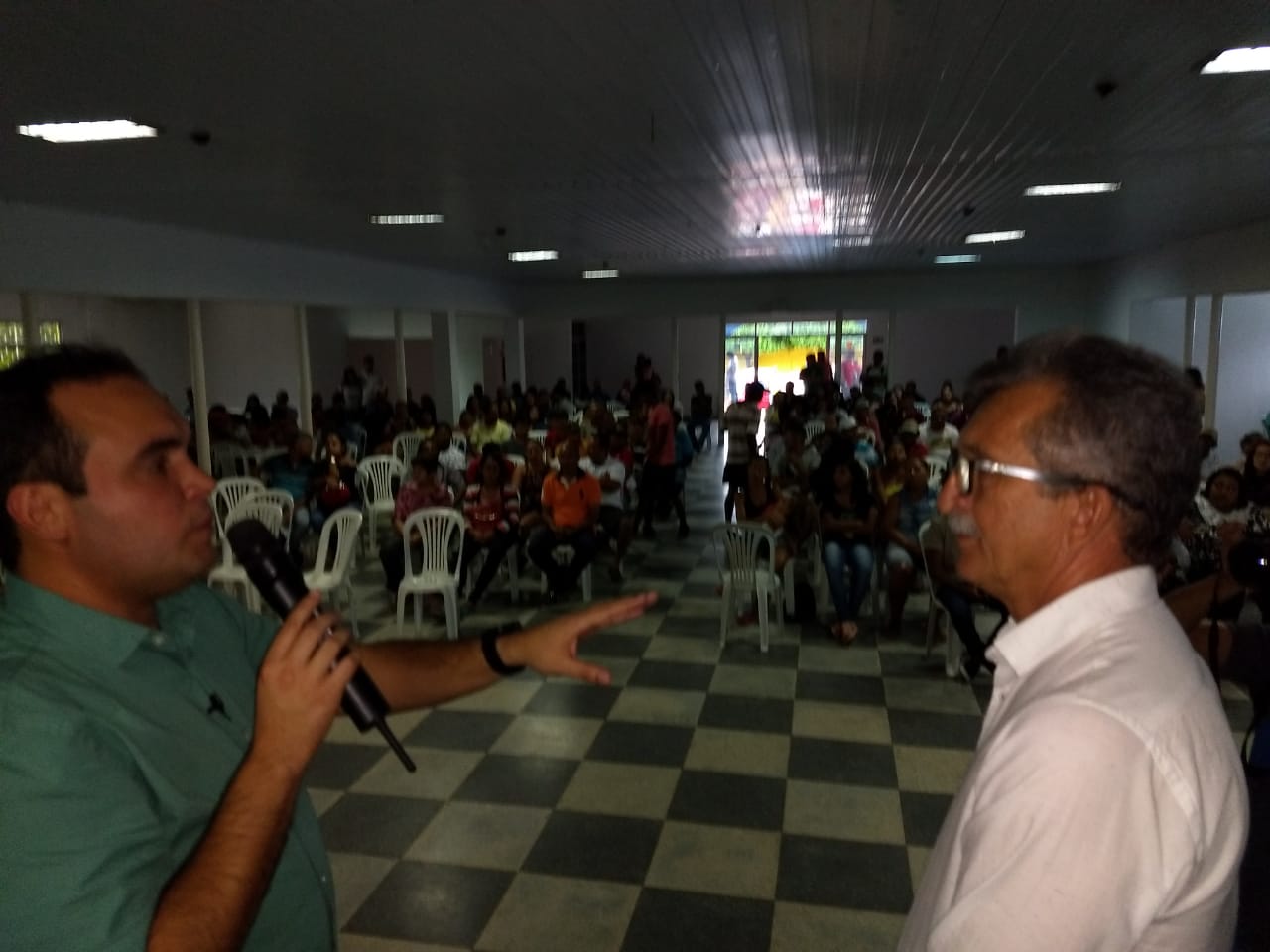 Antônio Fonseca apresenta Davi Maia a seu grupo político
