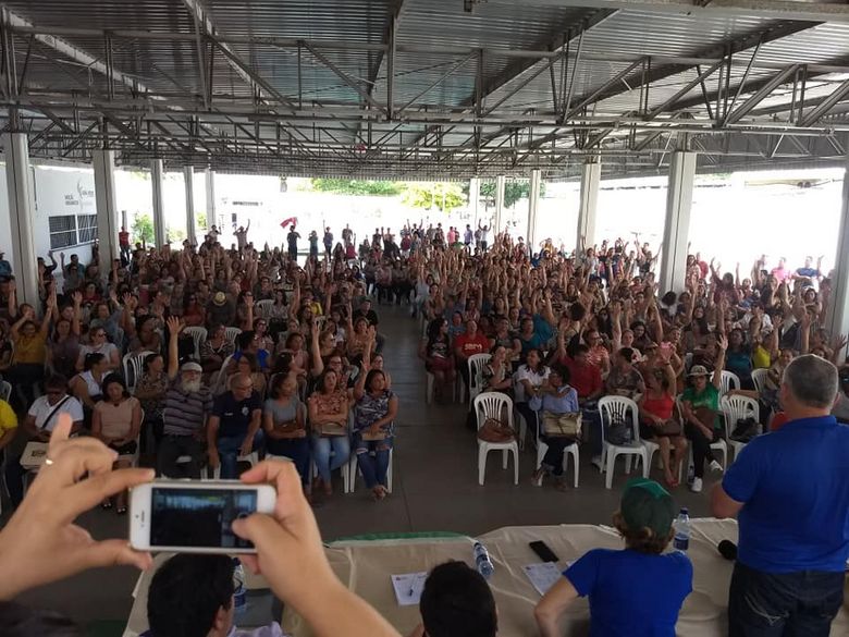 Servidores do Maceió iniciam paralisação por tempo indeterminado