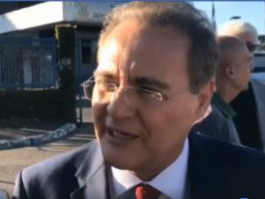 Após visita, Calheiros diz apoiar candidatura de Lula e critica Meirelles