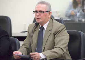 Pastor João Luiz retoma mandato na Assembleia Legislativa do Estado