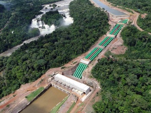 Destino do sistema Eletrobras aguarda por senadores na volta do recesso