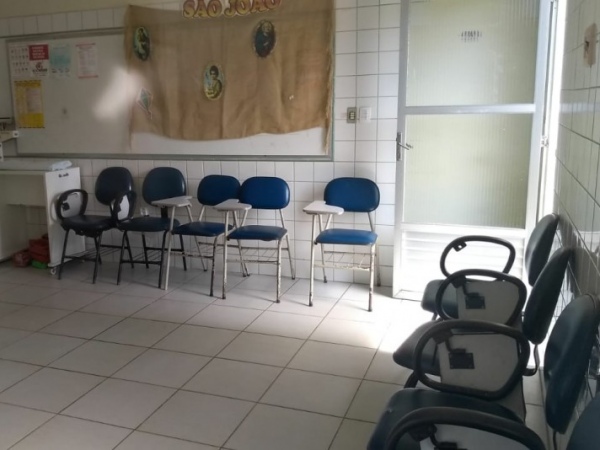 Sem água e energia, ambulatório da Santa Mônica suspende atendimentos