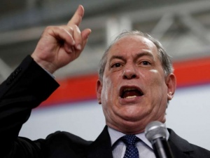 “Lula só tem chance de sair da cadeia se assumirmos o poder”, diz Ciro