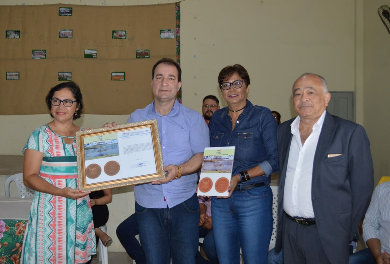 Prefeito de Igaci recebe Comenda de Reconhecimento do Comitê da Bacia Hidrográfica do Rio Coruripe