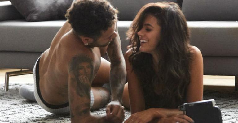 Neymar Jr. leva bronca após expor momento íntimo com Bruna Marquezine