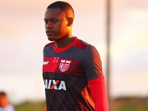 Após protesto em centro de treinamento, CRB dispensa três jogadores