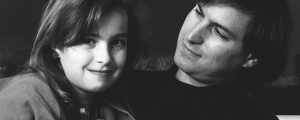 ‘Não vai ganhar nada’: a tumultuada relação de Steve Jobs com sua filha