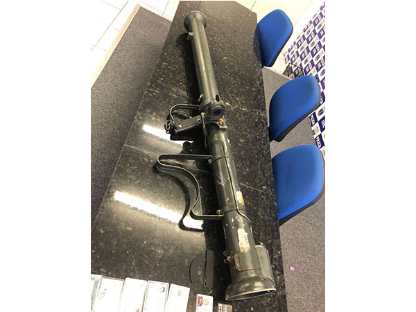 Militar de Alagoas é preso após tentar vender arma em Pernambuco