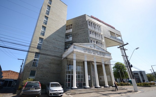 MP pede prisão preventiva de homem que praticou ato obsceno dentro de ônibus