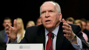 Ex-diretor da CIA ameaça recorrer à Justiça contra Trump