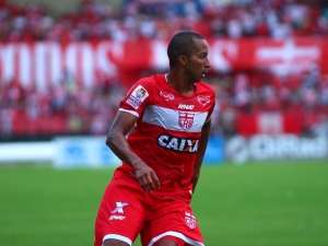 Doriva já volta a treinar CRB esta tarde, agora para jogo fora ante Atlético-GO