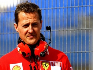Família de Schumacher vai transferi-lo para mansão na Espanha