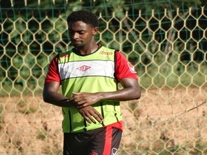 CRB anuncia zagueiro e meio-campista para a sequência da Série B