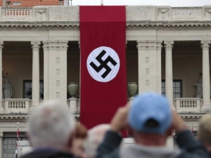 Alemanha faz vídeo e explica que Nazismo não é de esquerda