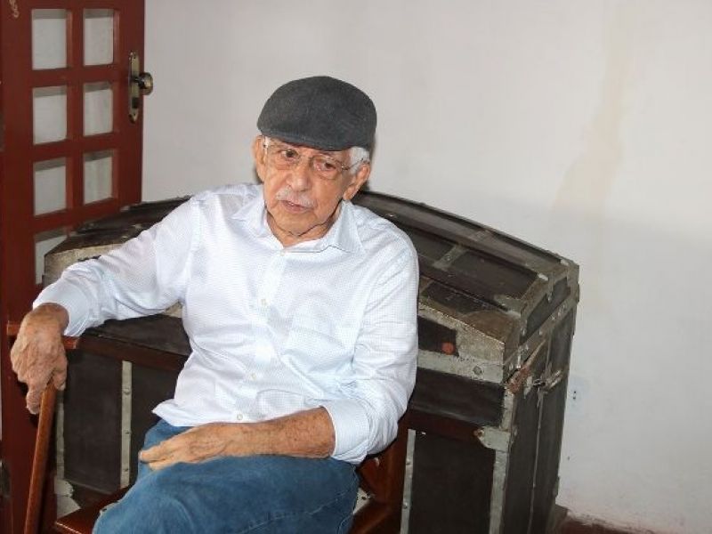Morre Francisco Salles, presidente da Casa de Penedo