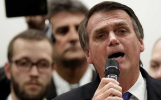 Presidenciáveis repudiam ataque contra Jair Bolsonaro