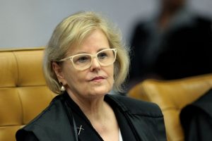 Rosa Weber nega pedido do PT para adiar prazo de substituição de Lula