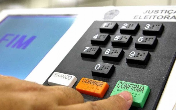 Denúncias de fraude em urnas serão registradas on-line