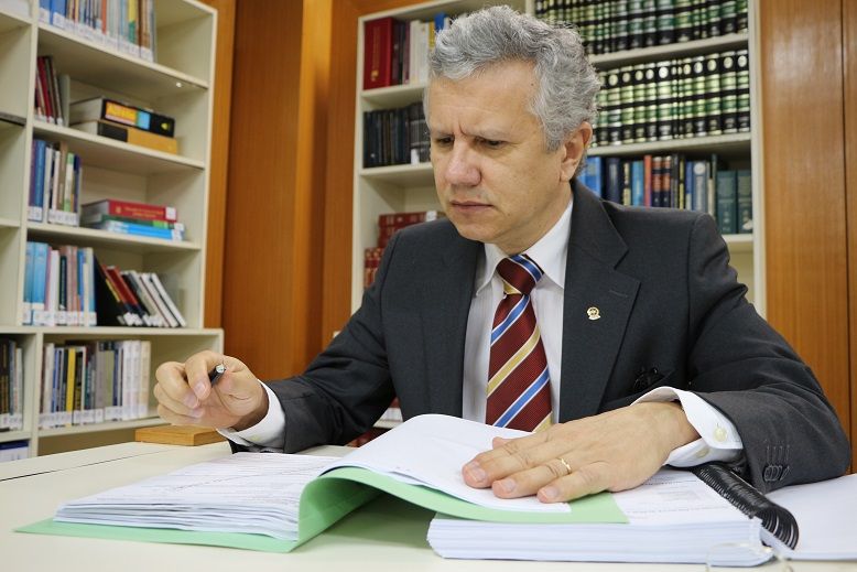 MP condena ex-prefeito e ex-secretário de Finanças de Penedo