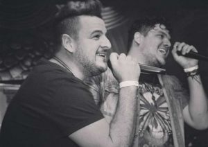 Irmãos sertanejos Fábio e Guilherme morrem em acidente de carro