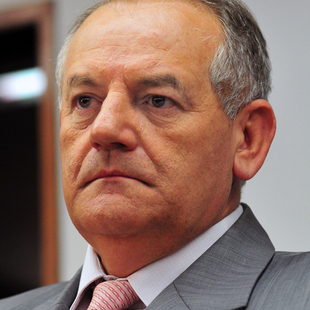 Givaldo Carimbão emite nota de repúdio e afirma que votará em branco no segundo turno