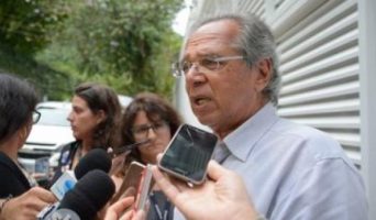 Bolsonaro confirma quatro ministros para seu governo