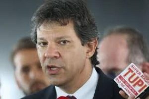 No Twitter, Haddad deseja sucesso a Bolsonaro; presidente eleito agradece