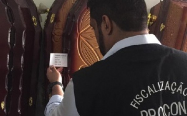 Dia de Finados: confira pesquisa de preços de itens e serviços