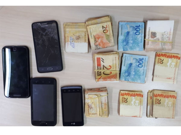 Venda de votos: PF apreende R$ 9 mil e lista de eleitores em Rio Novo