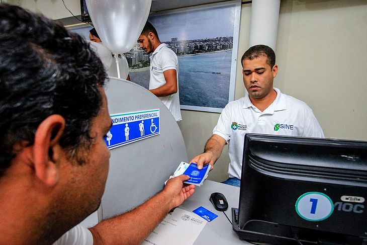 Sine está com 71 vagas abertas para contratação imediata