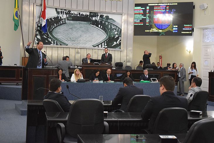 ALE derruba veto ao reajuste da remuneração dos cargos em comissão do MPE