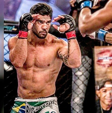 Atleta de Palmeira dos Índios busca patrocínio para participar de evento nacional de MMA