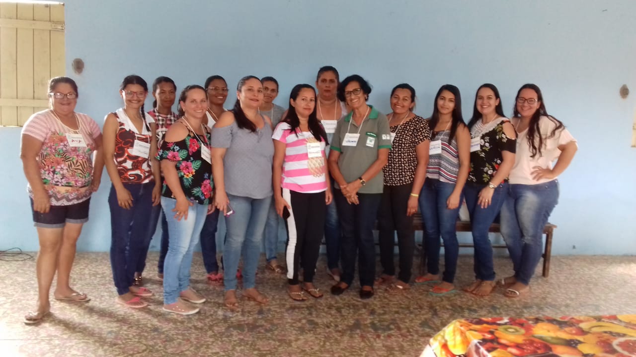 Prefeitura de Minador do Negrão realiza curso de pintura em tecido