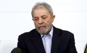 Lula vira réu por suspeita de lavagem de dinheiro