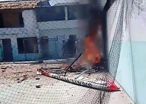 Piloto morre carbonizado após ultraleve cair em escola de Aracaju