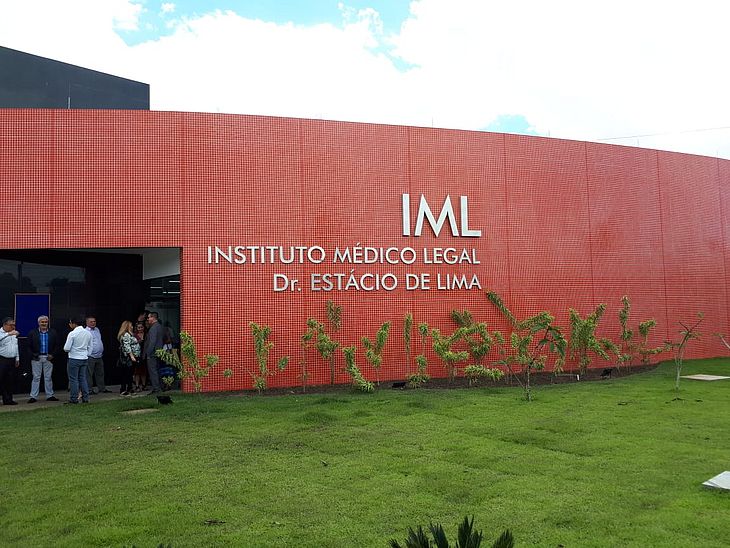 Homem é morto a pedradas ao lado do IML de Maceió