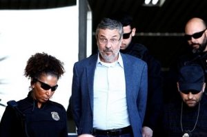 Palocci diz que filho de Lula recebeu pelo menos R$ 2 milhões em propina