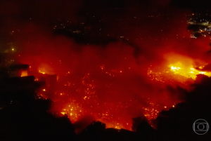 Manaus decreta emergência após incêndio destruir cerca de 600 casas