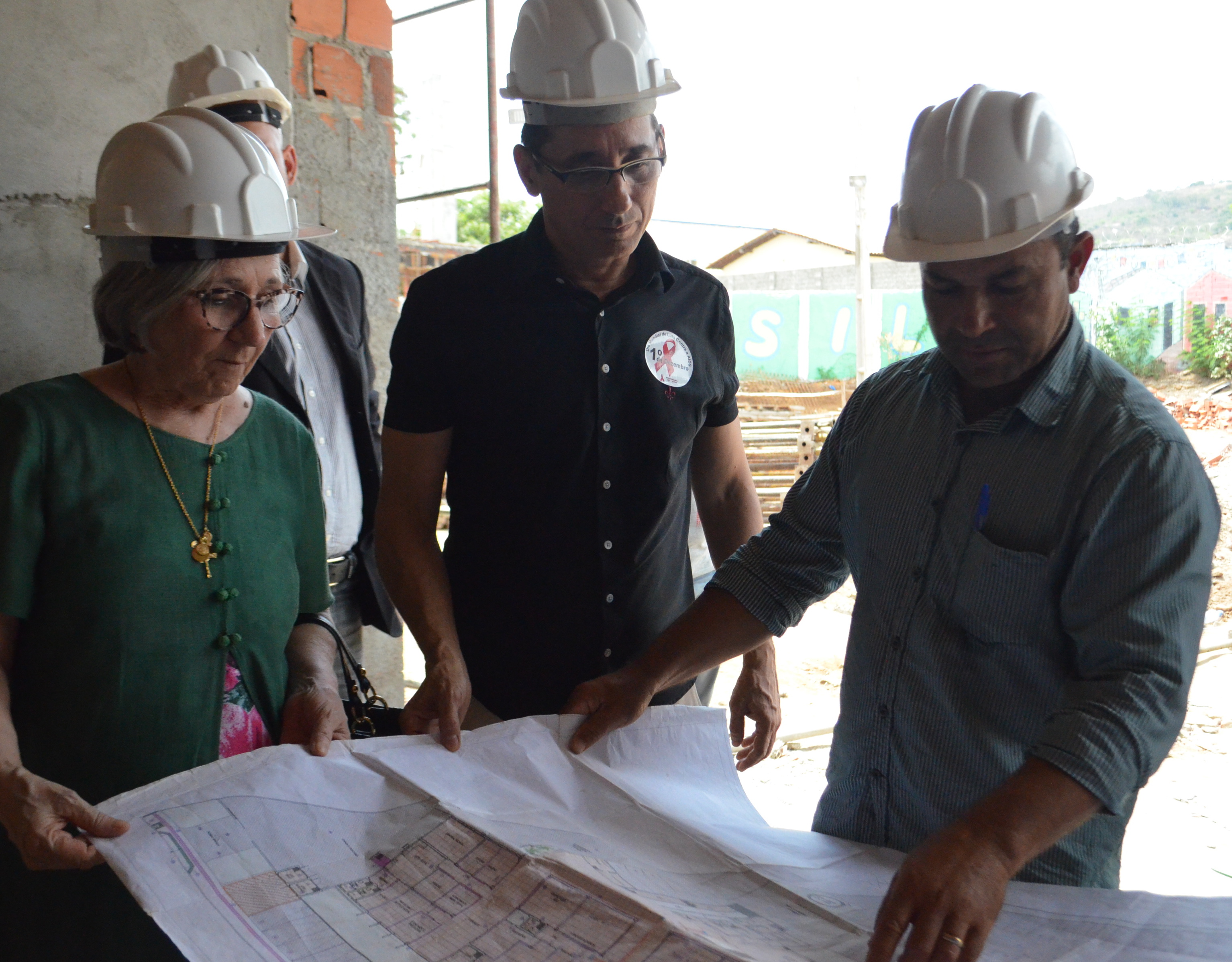 Desembargadora Elisabeth Carvalho visita obras do novo Fórum da Comarca de Palmeira dos Índios