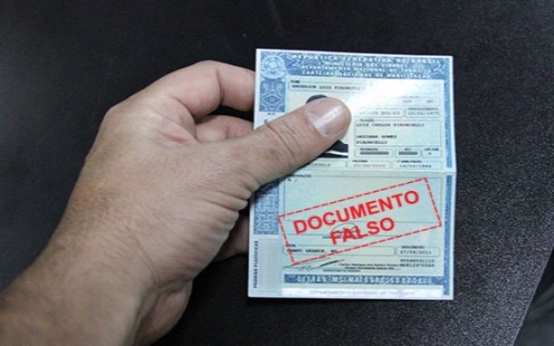 Justiça condena homem por uso de CNH falsa