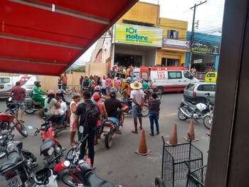 Homem é esfaqueado pelo avô dentro de estabelecimento comercial em Santana do Ipanema